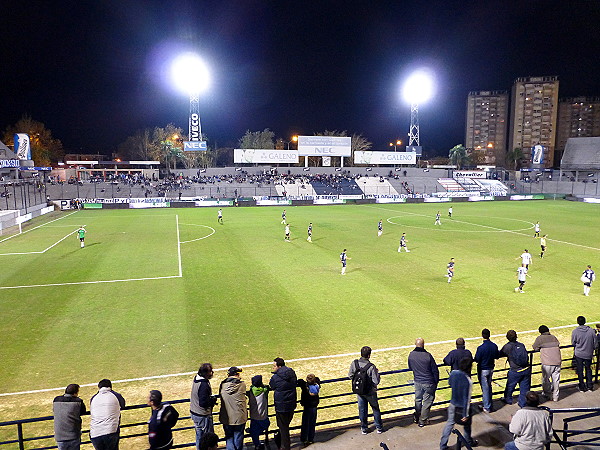 Estadio Centenario Ciudad de Quilmes - Quilmes, BA