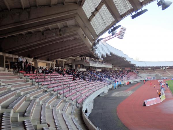 Estadio Multiusos de San Lázaro - Santiago de Compostela, GA