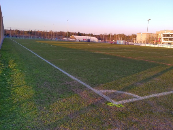 Sportpark Valznerweiher Platz 7 - Nürnberg-Zerzabelshof