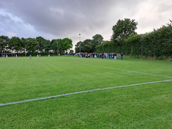 Sportanlage an der Schule B-Platz - Osdorf