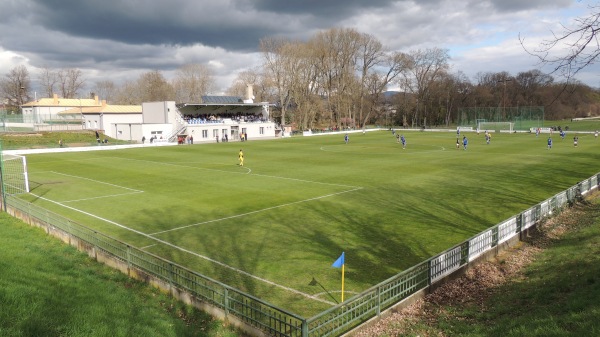 Futbalový štadión Častkovce - Častkovce