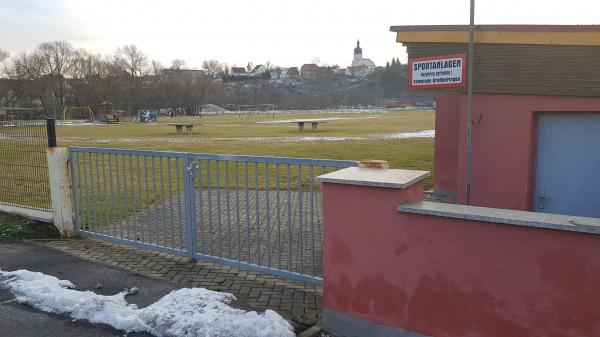 Aue-Sportplatz - Großheringen
