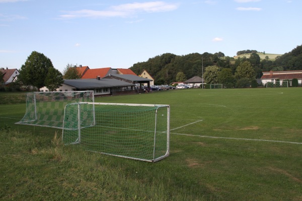 Sportplatz Am Mühlenbach - Willingen/Upland-Eimelrod