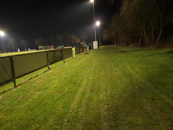 Sportplatz Birkenkampweg - Petershagen/Weser-Quetzen