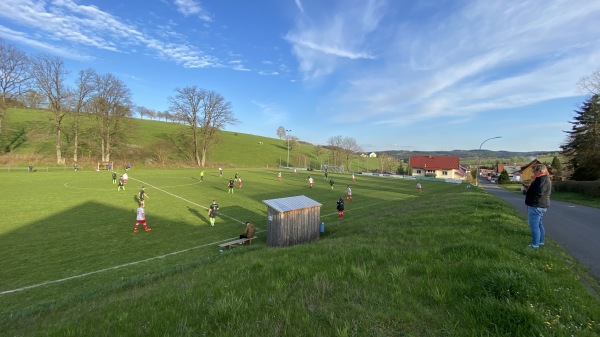 Sportplatz Südmährer Weg - Jossgrund-Lettgenbrunn