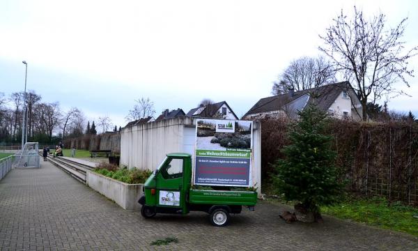 Sportplatz Neuhaus - Ratingen-Hösel