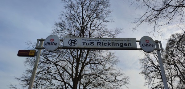 Sportplatz Meisenwinkel B - Hannover-Ricklingen