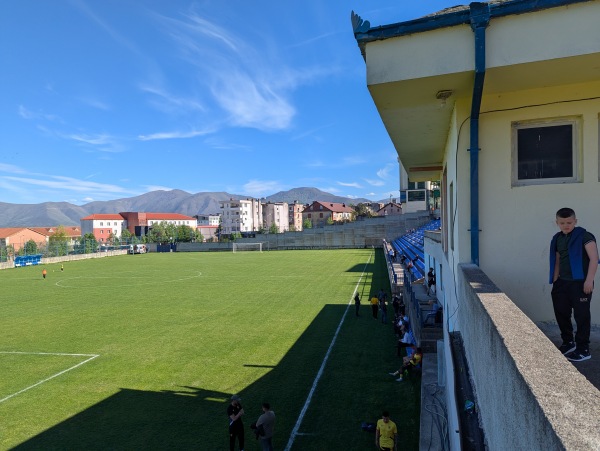 Stadiumi I Futbollit - Bajram Curri
