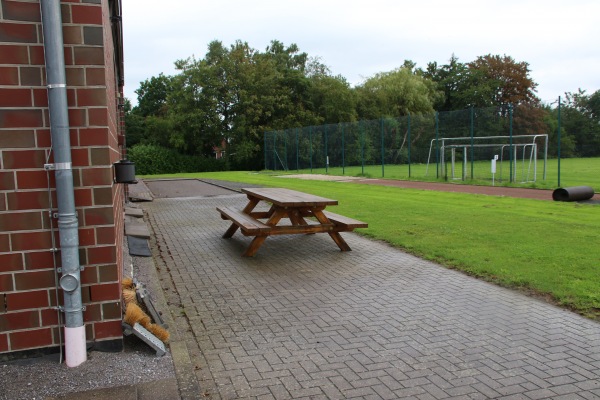 Sportplatz Schwei B - Stadland-Schwei