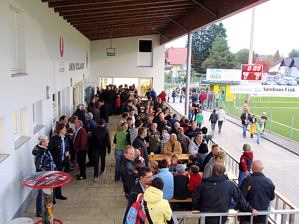 Black Crevice Stadion - Vöcklamarkt