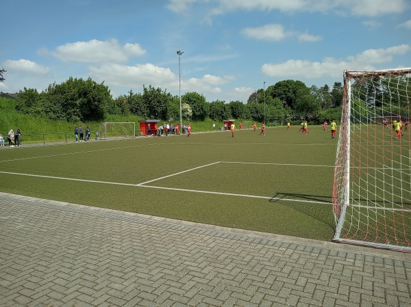 Sportplatz Friedhofstraße - Herzogenrath-Straß Sportplatz Friedhofstraße - Herzogenrath-Straß