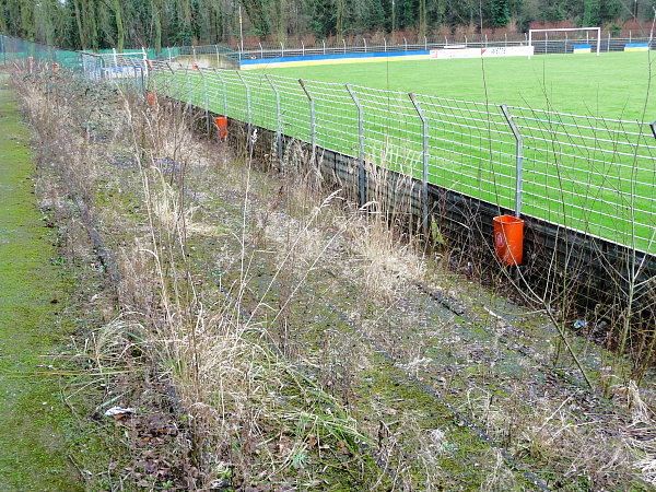 Stadion am Hermann-Löns-Weg - Solingen-Ohligs