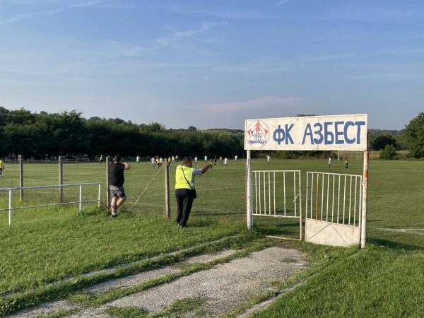 Stadion Žukva - Stragari