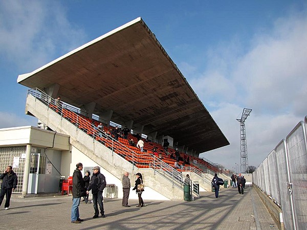 Estadio Santiago del Pino - San Fernando de Henares, MD
