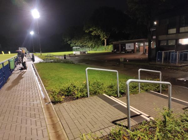 Bezirkssportanlage Gnadental Platz 2 - Neuss-Gnadental