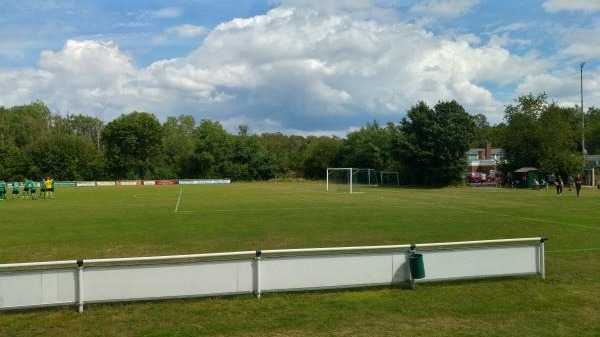 Sportzentrum Seestraße - Isernhagen-Altwarmbüchen