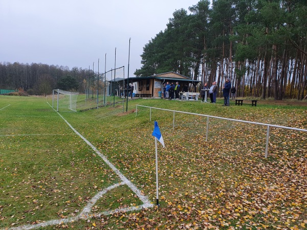 Sportplatz am Oberuckersee - Oberuckersee-Warnitz