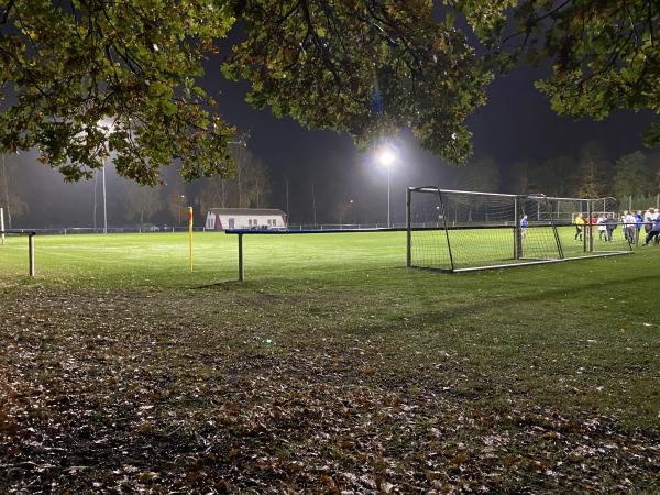 Sportplatz an der Siedlung - Groß Lindow