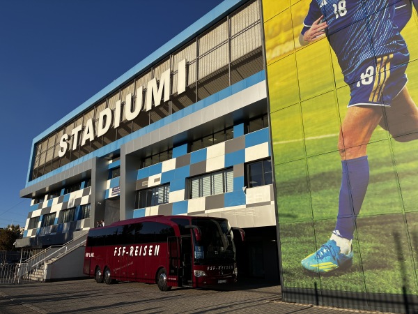 Stadiumi Fadil Vokrri - Prishtinë (Pristina)
