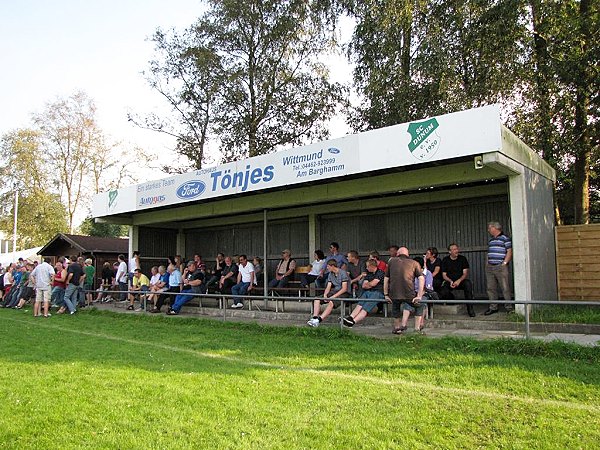 Sportplatz an der Schule - Dunum