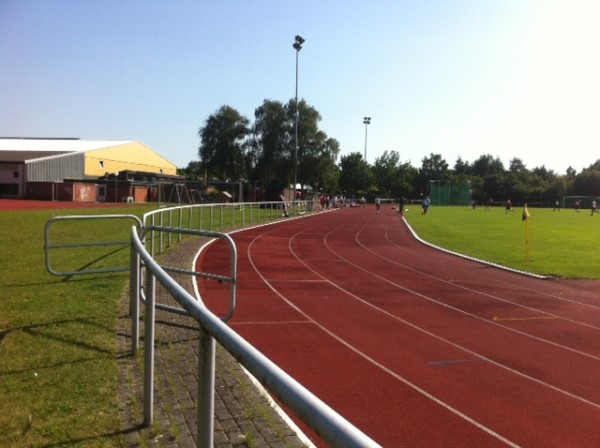 Beckersbergstadion - Henstedt-Ulzburg