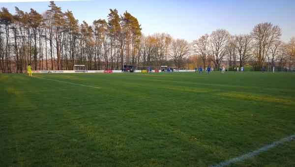 Sportplatz Hof Goldner Hain - Beselich-Schupbach