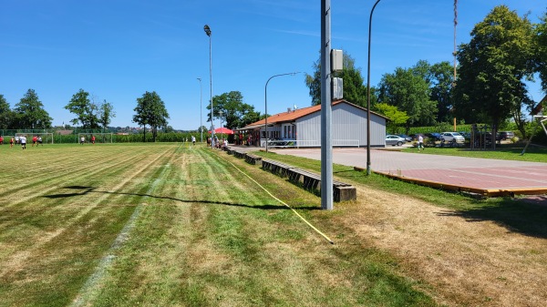 Limmer Charl Stadion - Mallersdorf-Pfaffenberg-Oberlindhart