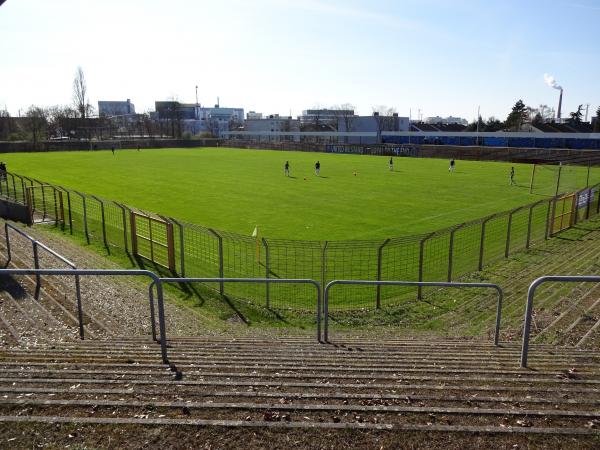 Seppl-Herberger-Stadion am Alsenweg - Mannheim-Waldhof