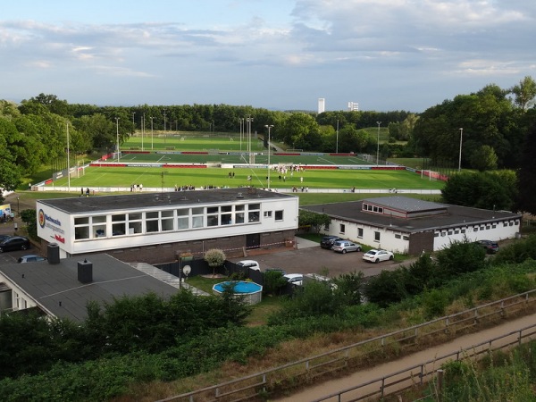 Stadion Nachwuchsleistungszentrum Sportpark Kennel - Braunschweig-Kennel