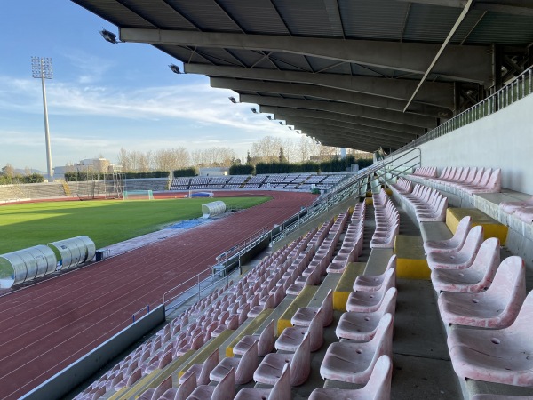 Estádio Prof. Dr. José Vieira de Carvalho - Maia