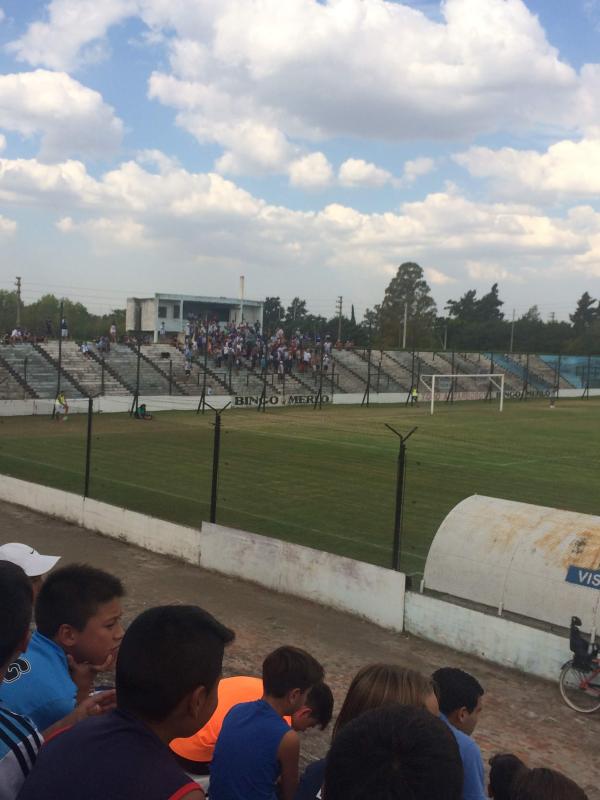 Estadio Don Juan Carlos Brieva - Merlo, BA