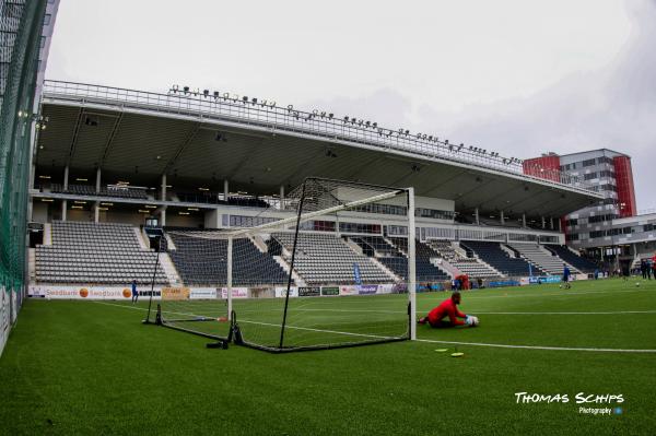 Bilbörsen Arena - Linköping