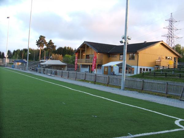 Tolnes stadion kunstgress - Skien