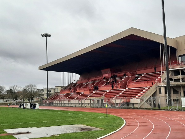 Stade Municipal de Melun - Melun
