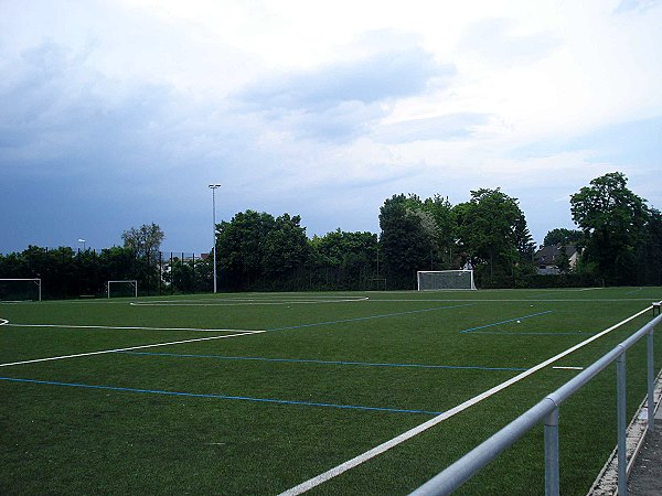 KFV-Stadion In der Witz Nebenplatz - Mainz-Kastel