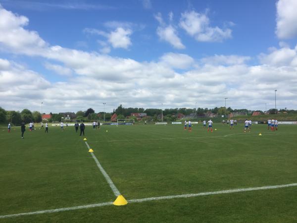 Stadion Flugplatz - Lübeck-Karlshof