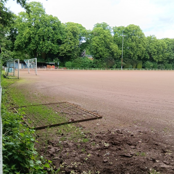 Prälat-Wolker-Anlage / Bezirkssportanlage Mitte - Köln-Ehrenfeld