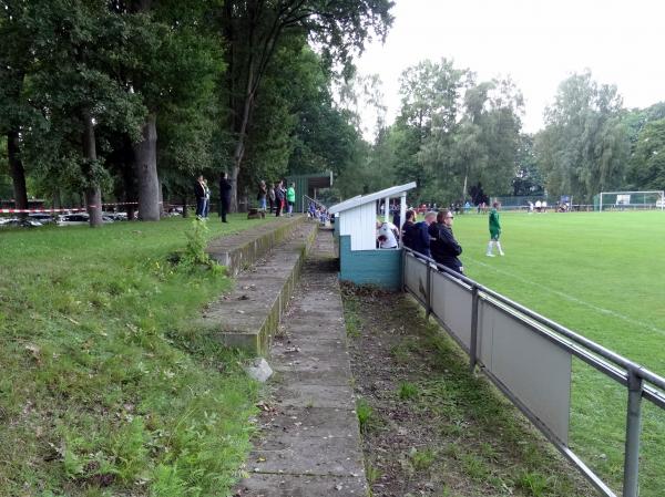 Hans-von-Deylen-Kampfbahn an der Midlers-Kaserne - Visselhövede