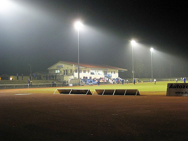Volksparkstadion Nebenplatz 1 (alt) - Neuruppin
