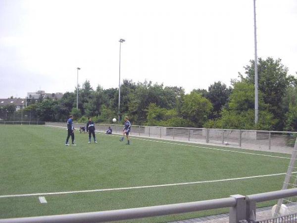 Bezirkssportanlage Am Bandsbusch Platz 2 - Hilden