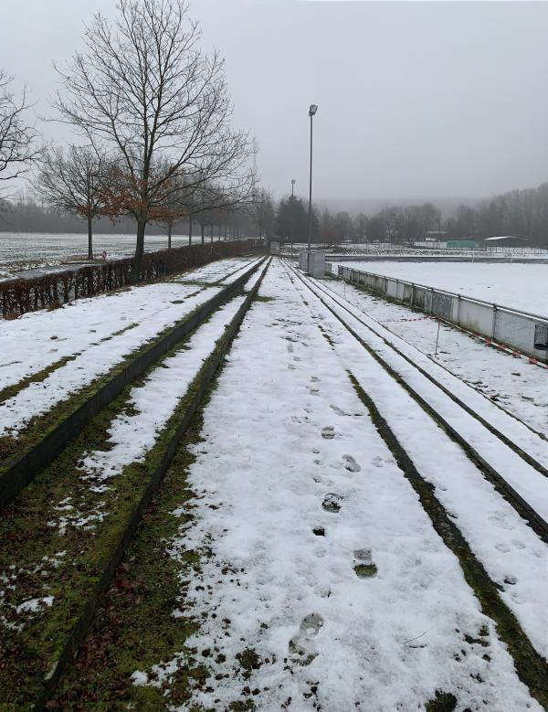 Sportplatz vor der Söhre - Fuldabrück-Bergshausen