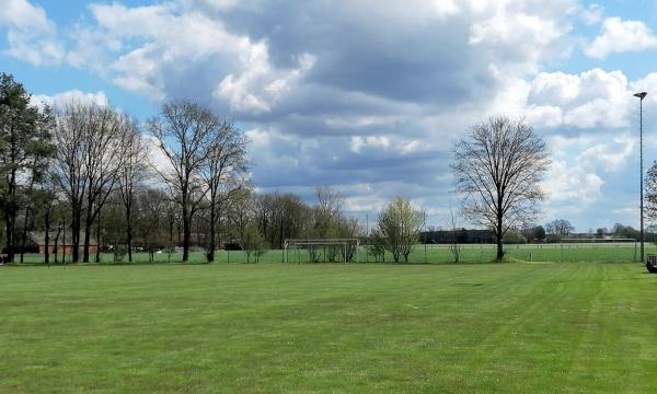 Sportanlage an der Schule B-Platz - Garrel-Falkenberg