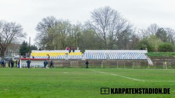 Stadionul Municipal Fetești - Fetești