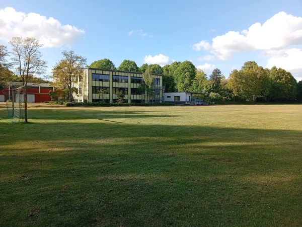 Sportplatz Gustav-Hansen-Schule - Neumünster-Brachenfeld