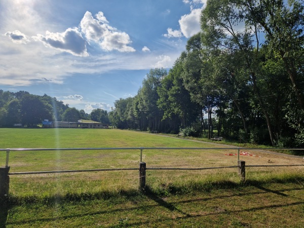 Sportplatz Lanzendorf - Himmelkron-Lanzendorf