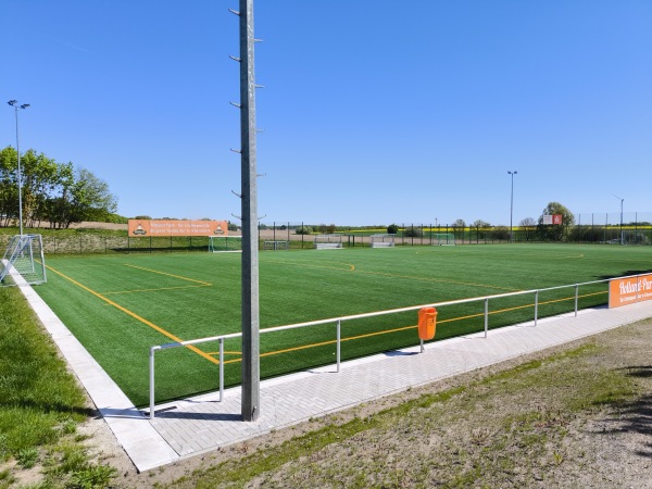 Schulsportplatz 2 - Panketal-Schwanebeck