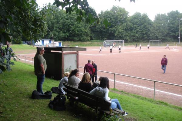 Bezirkssportanlage Vogelwiese - Duisburg-Laar