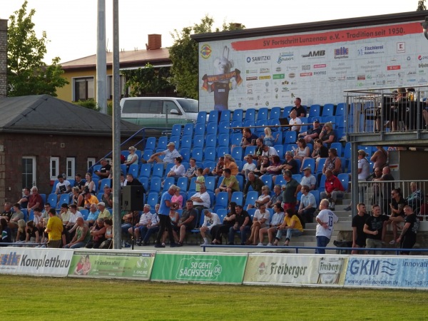 Stadion an der Rochlitzer Straße - Lunzenau