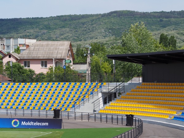 Stadionul Orășenesc Nisporeni - Nisporeni