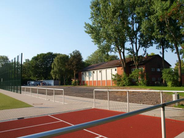 Bezirkssportanlage Evastraße - Dortmund-Lütgendortmund